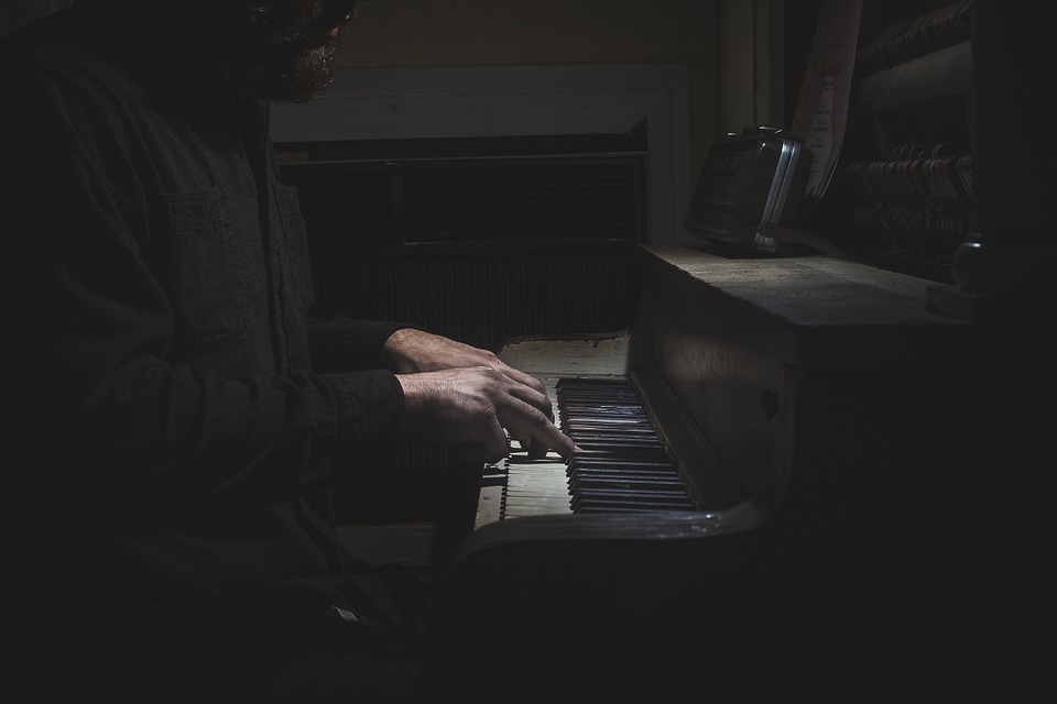 learn piano faster