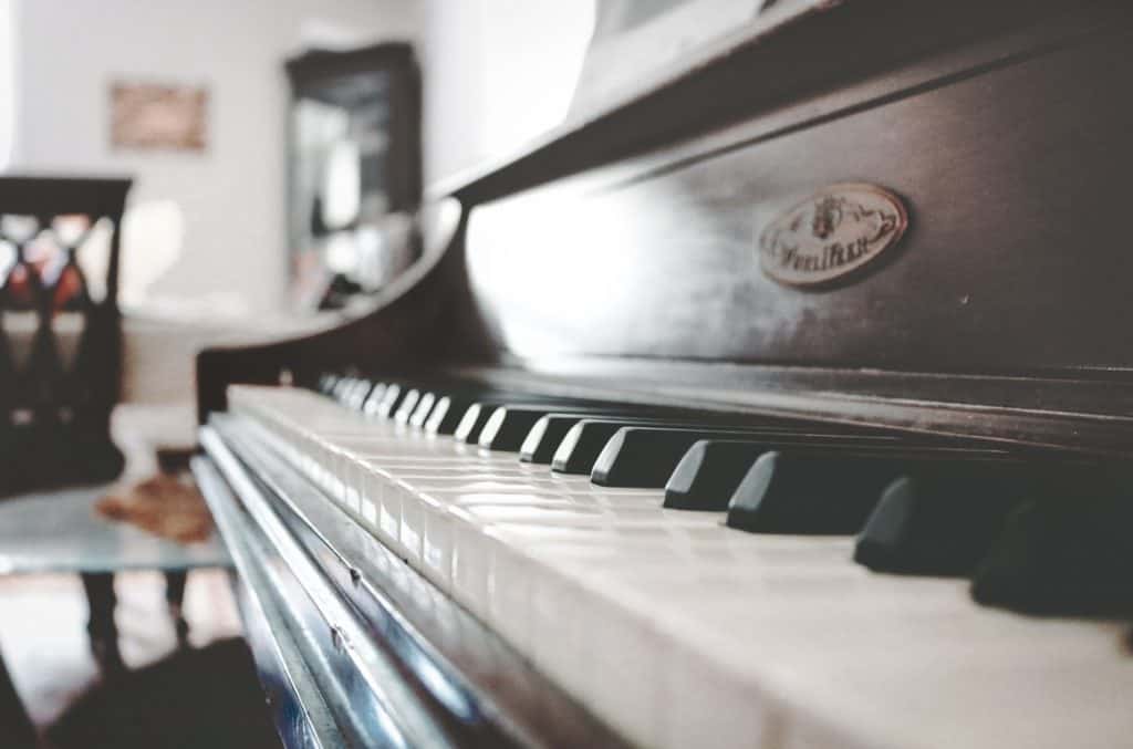 piano pitches