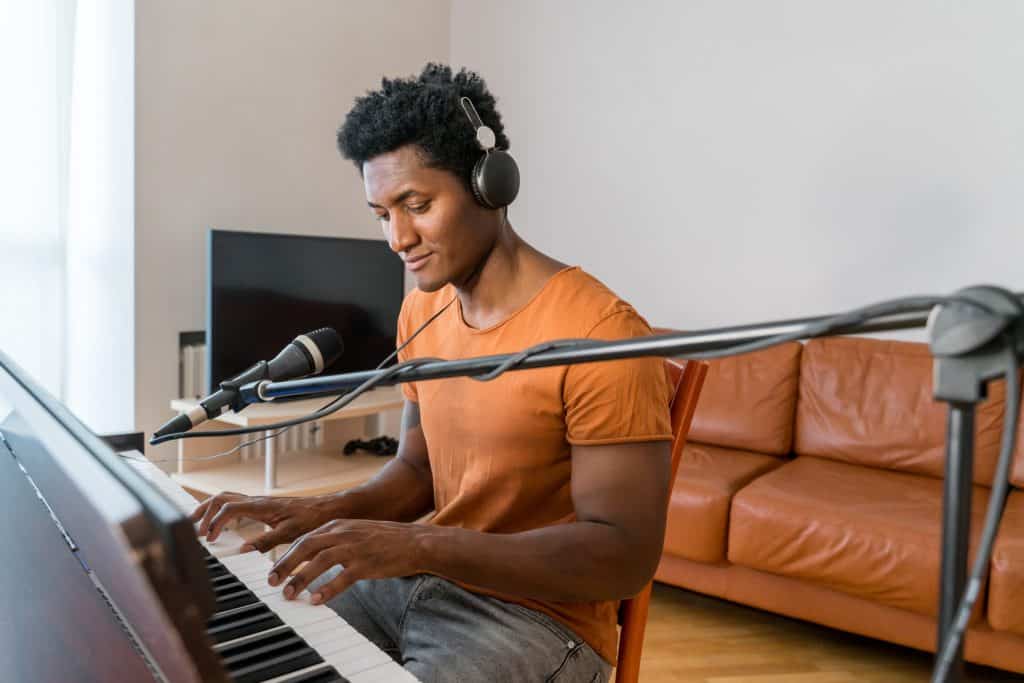Piano songs top covers
