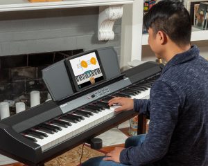 Kostenloser Klavierunterricht mit Skoove und Alesis Keyboards Skoove and Alesis