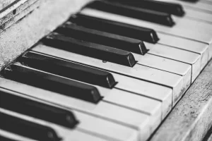 What is negative harmony in music? negative harmony