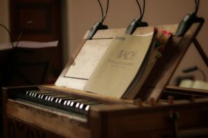 How to play piano drills? piano drills