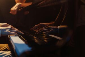 How to play chord extensions with ninth, eleventh and thirteenth chord extensions