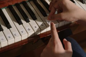 Bebop scales and how to use them? bebop scales