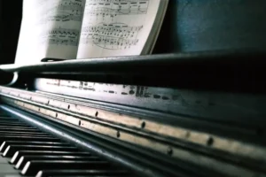 What is the Aeolian mode on piano? aeolian mode