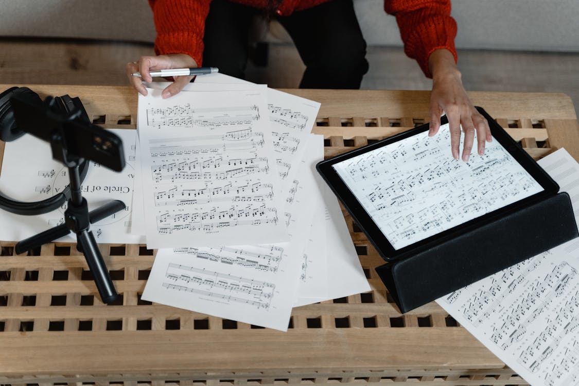 Best reggae songs to play on piano | Skoove